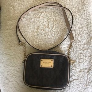 Michael Kors Cross body bag